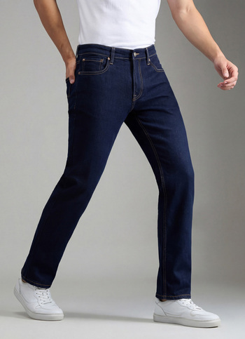 Men Black Mid Rise Straight Fit Stretchable Jeans