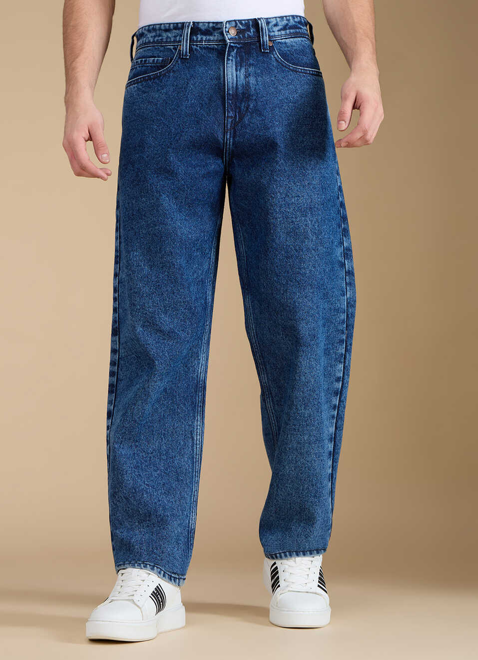 Men Blue Mid Rise Relaxed Fit Jeans, , large image number 1