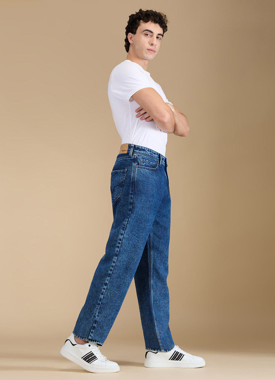 Men Blue Mid Rise Relaxed Fit Jeans, , large image number 6