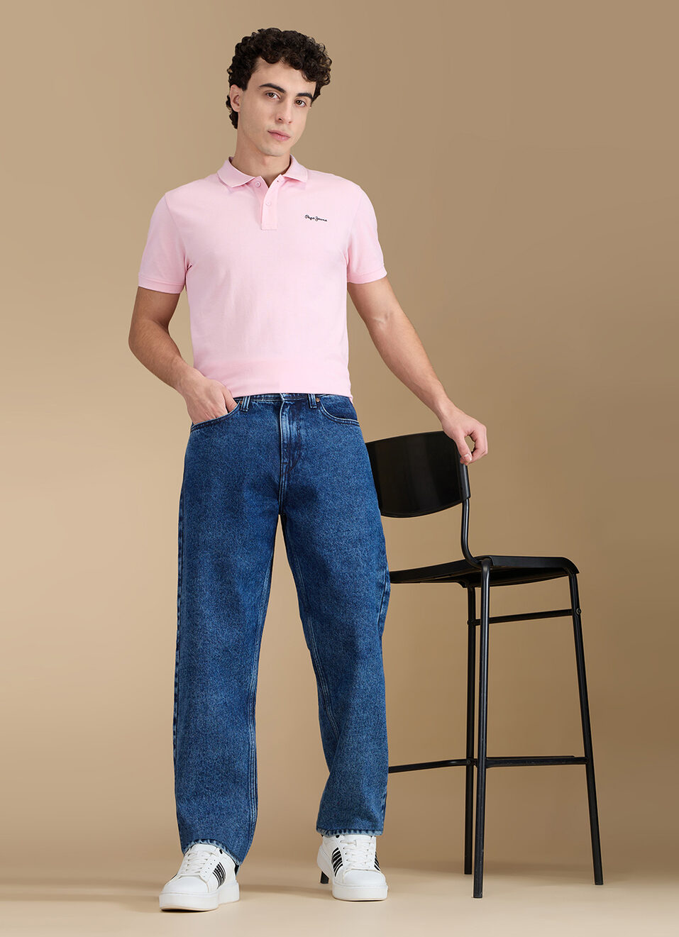 Men Blue Mid Rise Relaxed Fit Jeans, , large image number 0