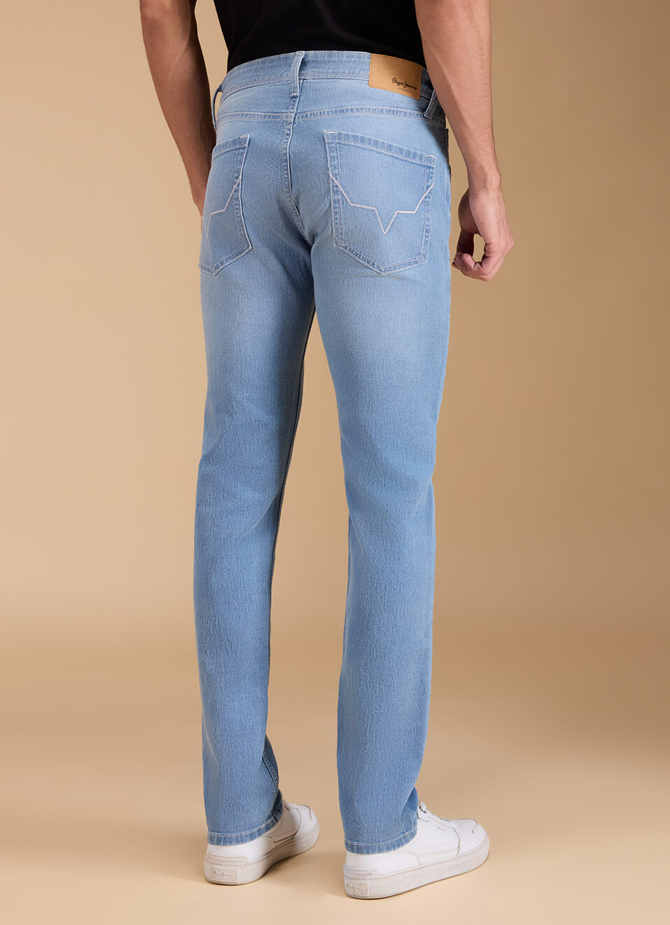 Men Light Blue Mid Rise Straight Fit Jeans, , large image number 2