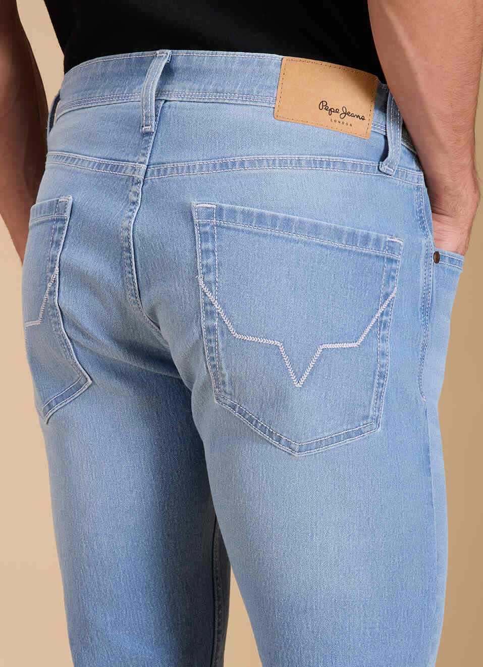 Men Light Blue Mid Rise Straight Fit Jeans, , large image number 5