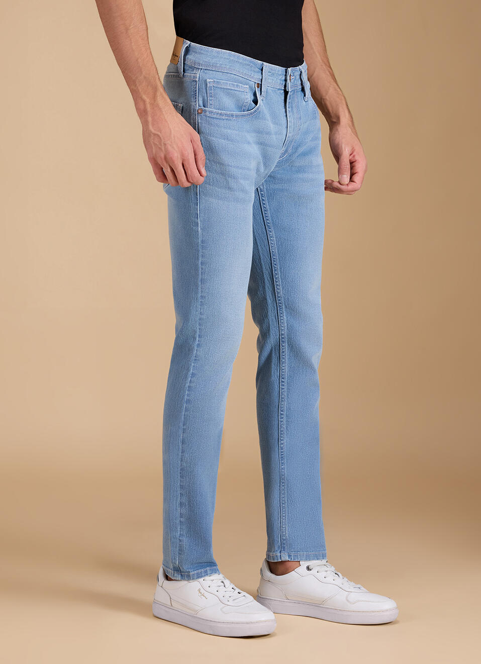 Men Light Blue Mid Rise Straight Fit Jeans, , large image number 0