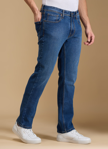 Men Blue Mid Rise Straight Fit Jeans
