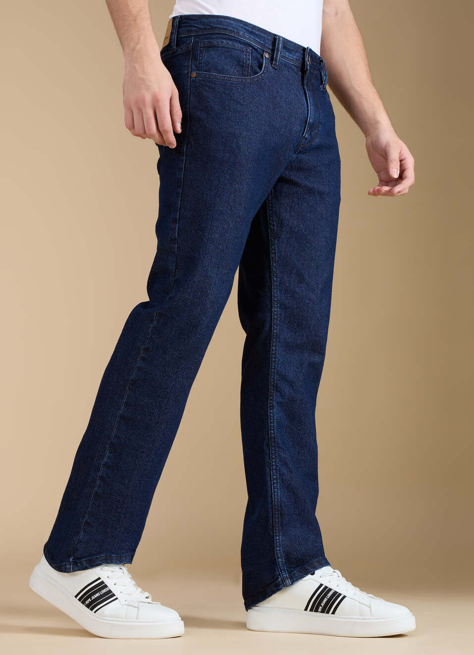 Men Dark Blue Mid Rise Bootcut Jeans, , large image number 3