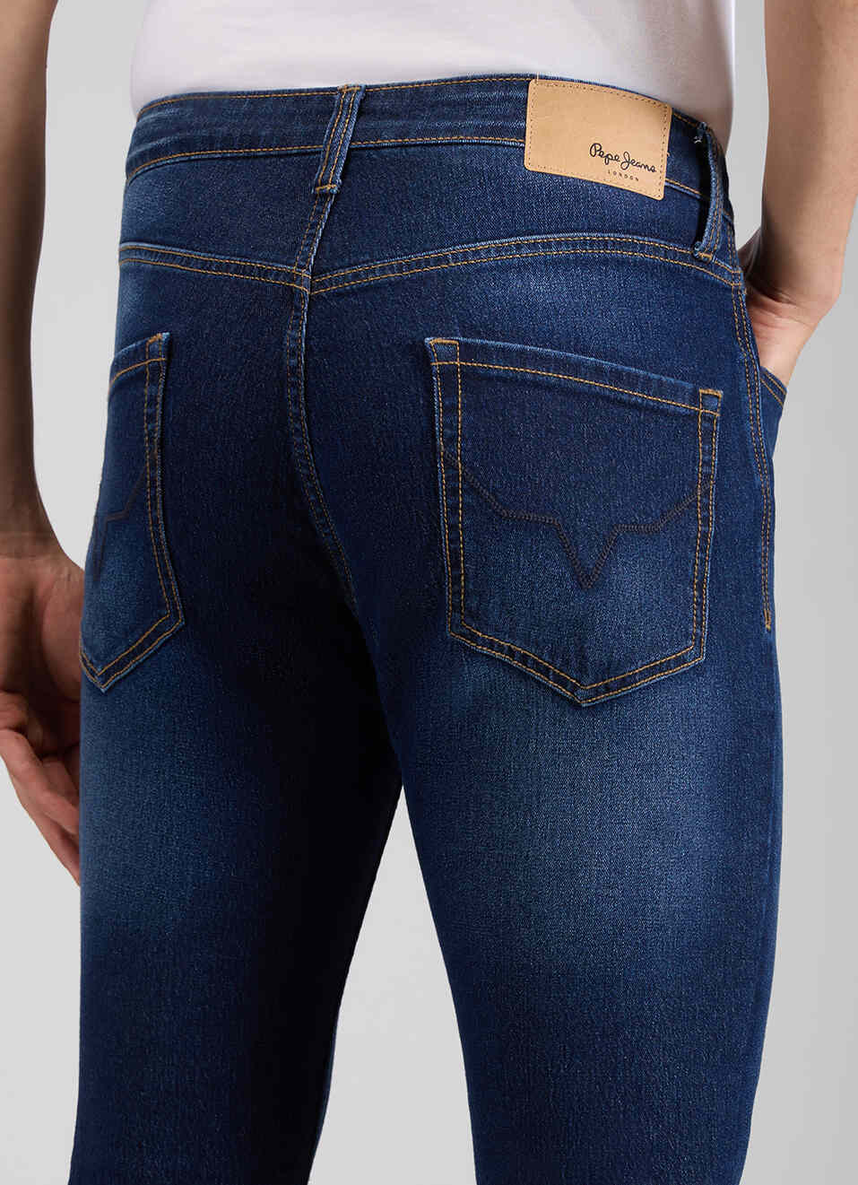 Men Dark Blue Mid Rise Straight Fit Strechable Jeans, , large image number 5