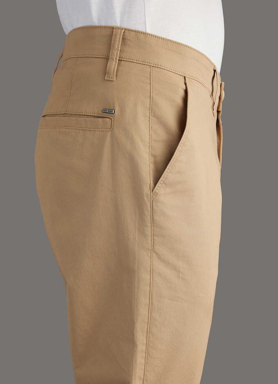 Men Beige Solid Straight Fit Mid Rise Chinos, , large image number 4