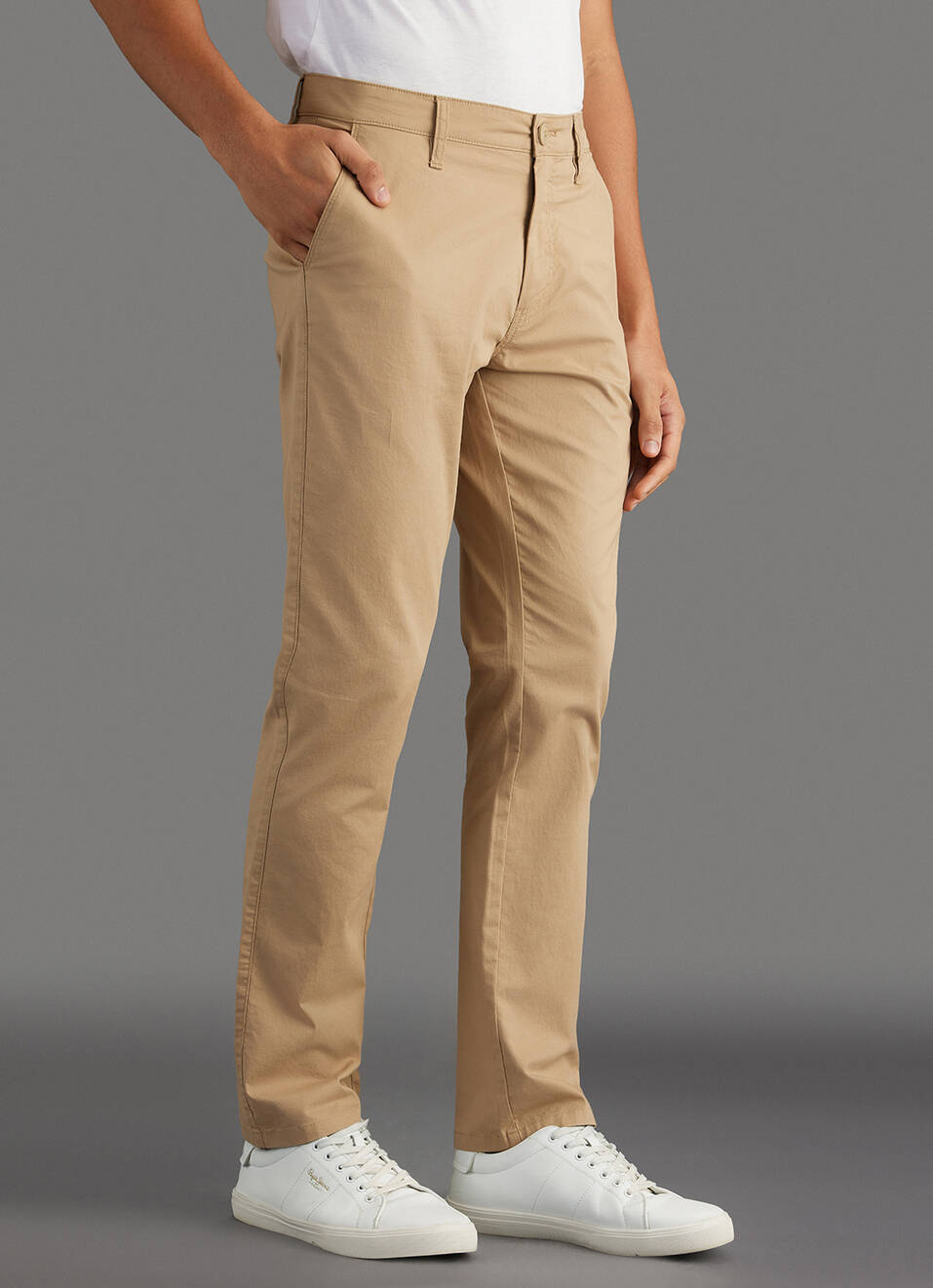 Men Beige Solid Straight Fit Mid Rise Chinos, , large image number 0