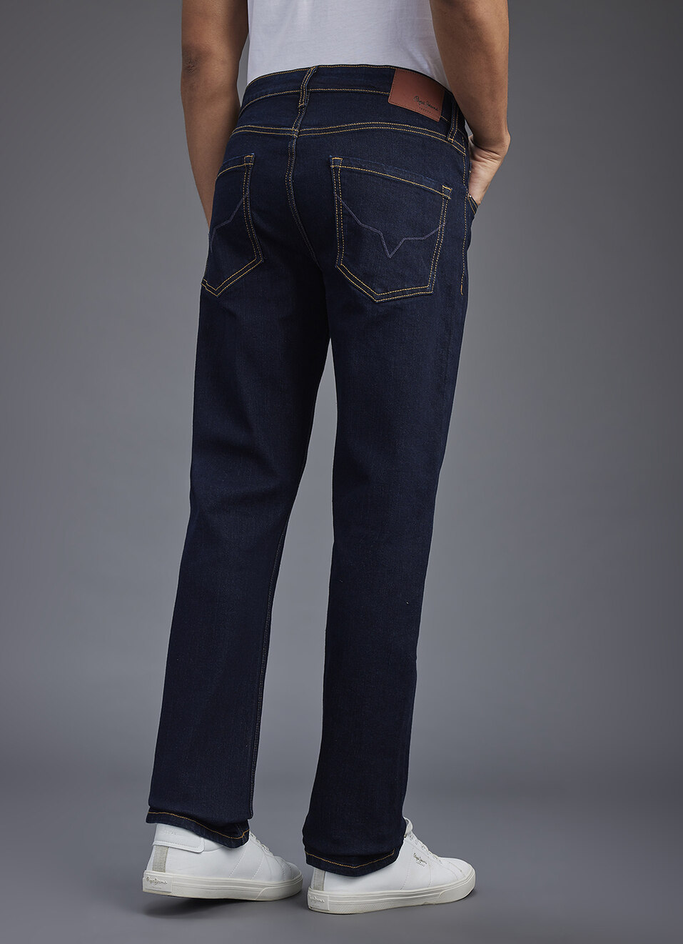 Men Blue Straight Fit Mid Rise Stretchable Jeans, , large image number 3