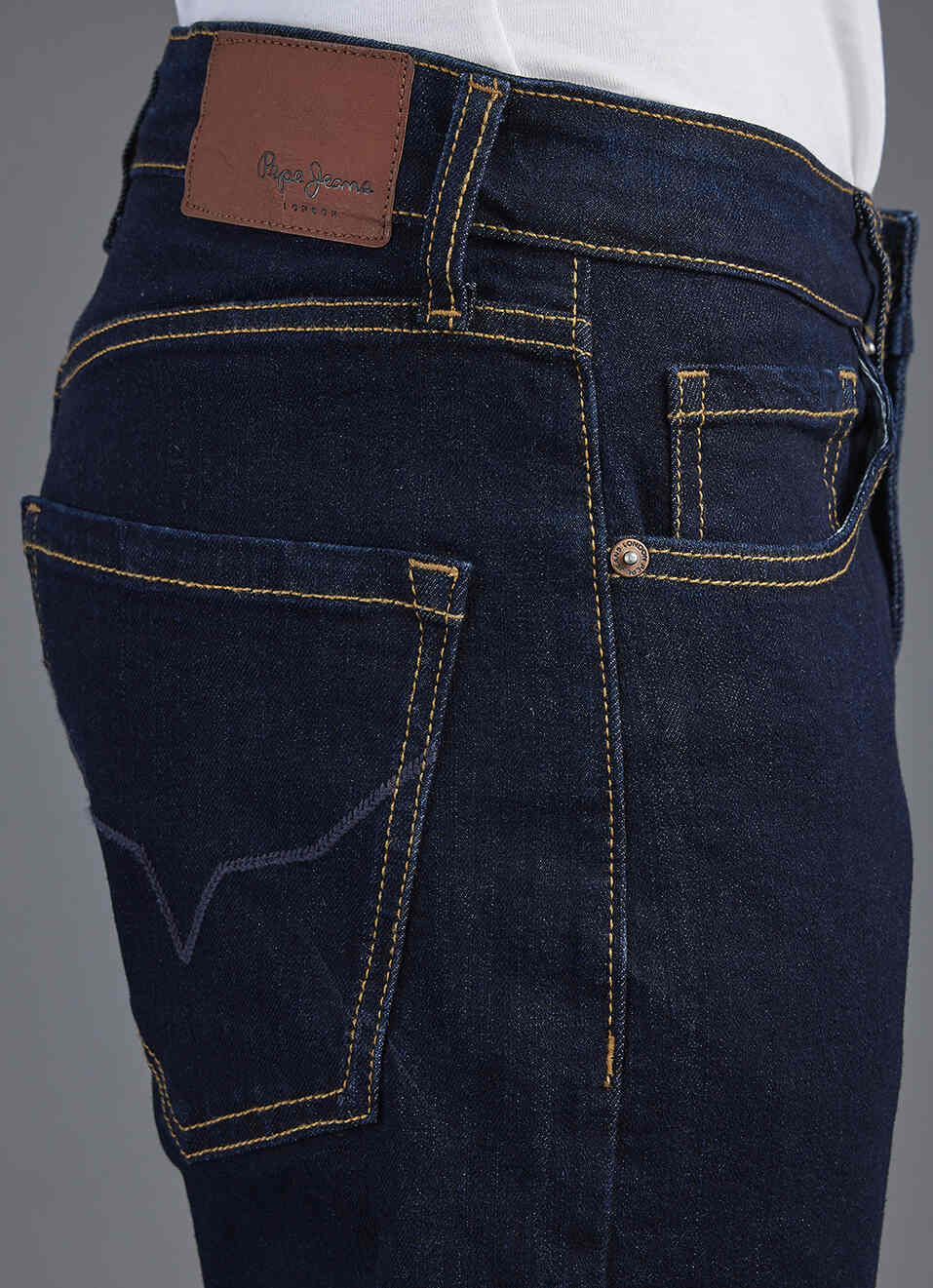 Men Blue Straight Fit Mid Rise Stretchable Jeans, , large image number 4