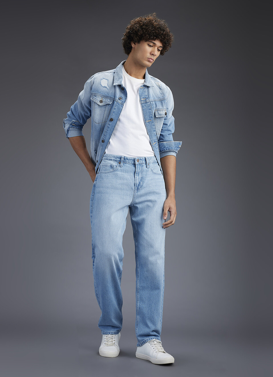 Men Blue Tapered Fit Mid Rise Jeans, , large image number 1