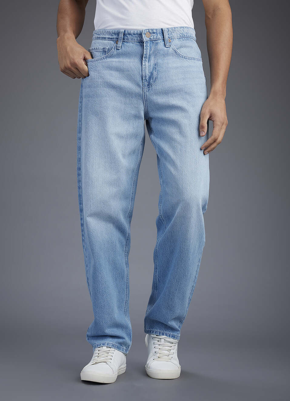 Men Blue Tapered Fit Mid Rise Jeans, , large image number 2