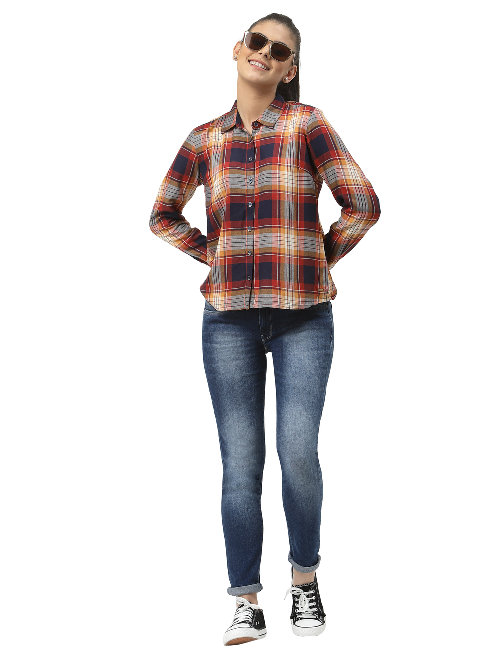 Lola Skinny Fit Mid Waist Jeans, , large image number 3