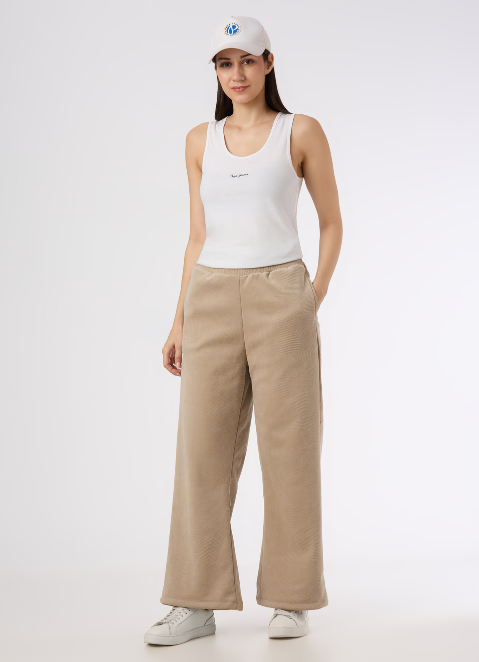 Women Beige Mid Rise Relax Fit Wide Leg Corduroy Pant, , large image number 5
