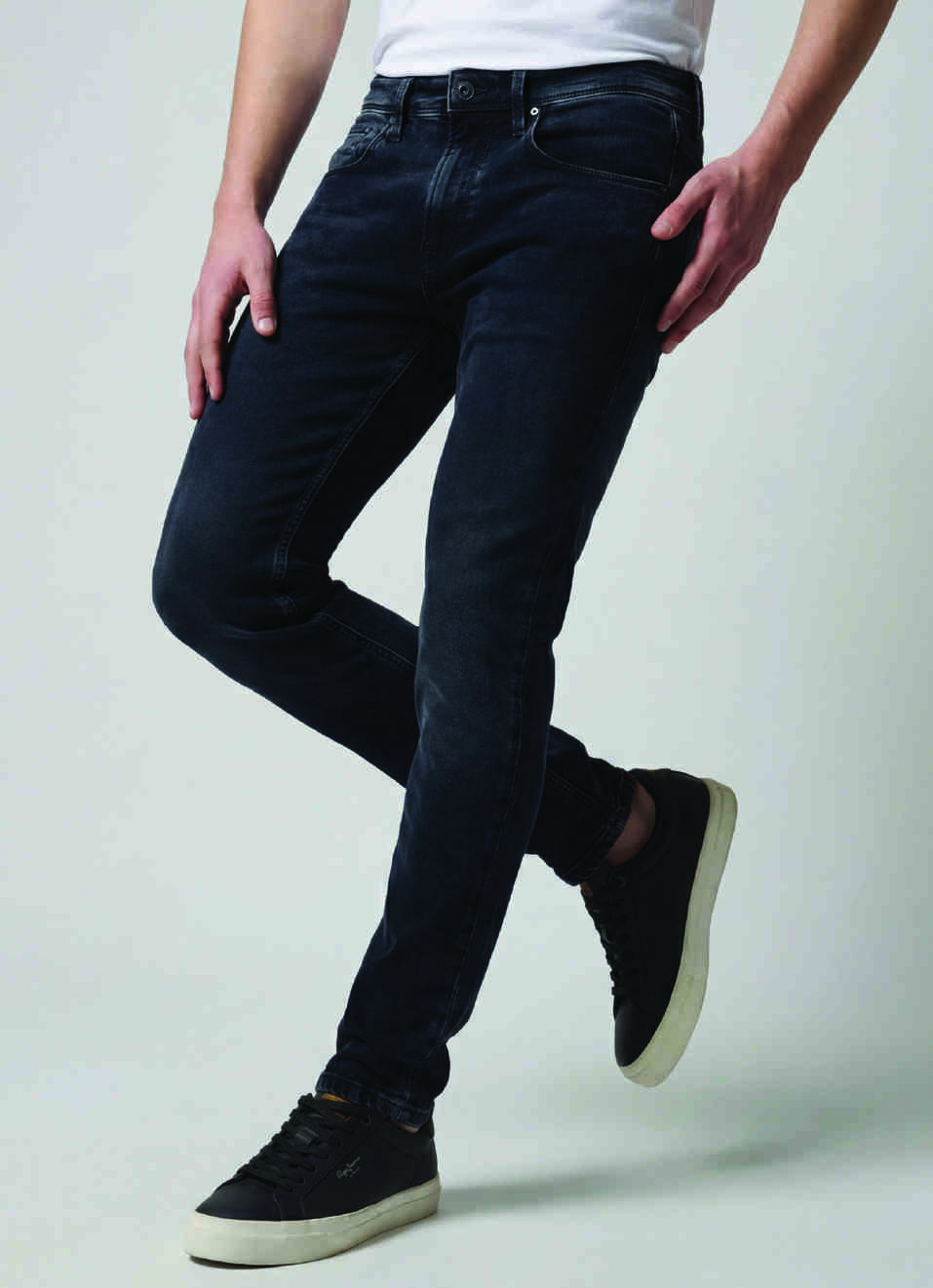 Men Blue Mid Rise Straight Jeans, , large image number 0