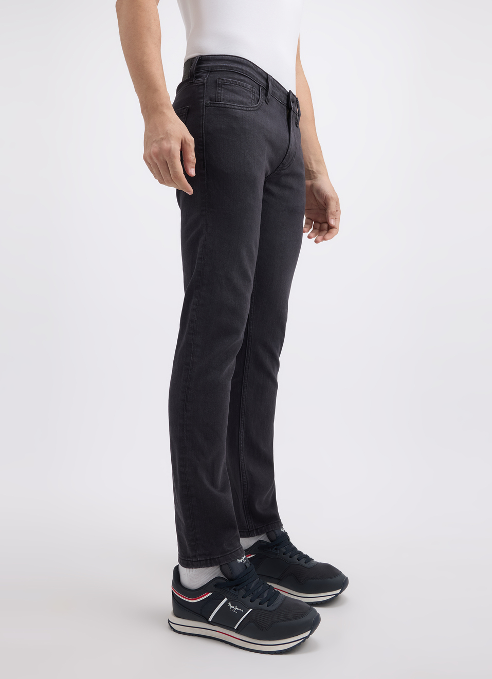 Men Grey Slim Tapered Fit Low Rise Jeans , , large image number 3