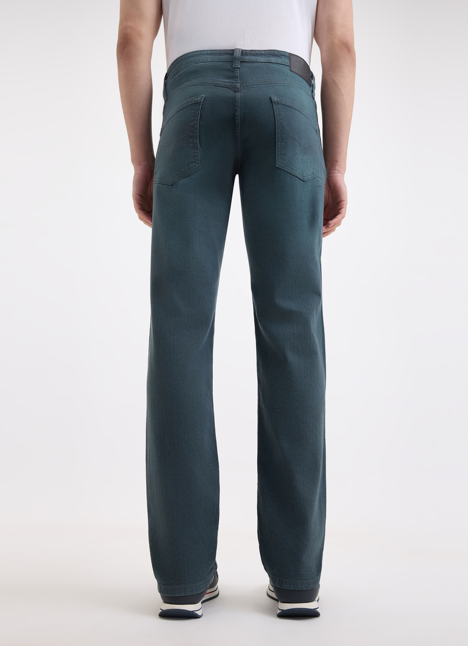 Men Black Low Rise Tapered Structured Jeans, , large image number 2