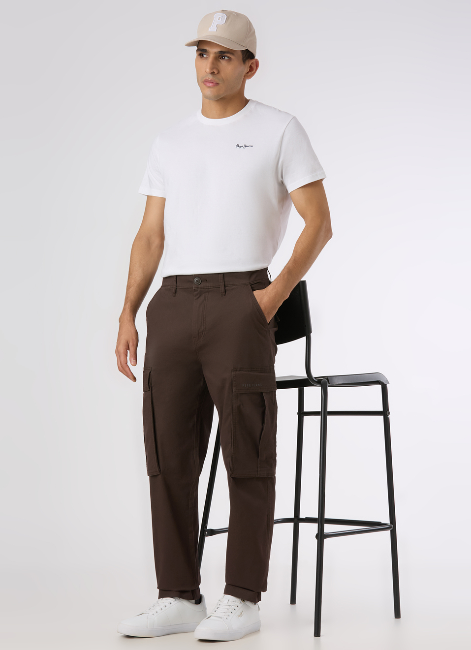 Men Brown Mid Rise Straight Fit Cargo Pants, , large image number 0