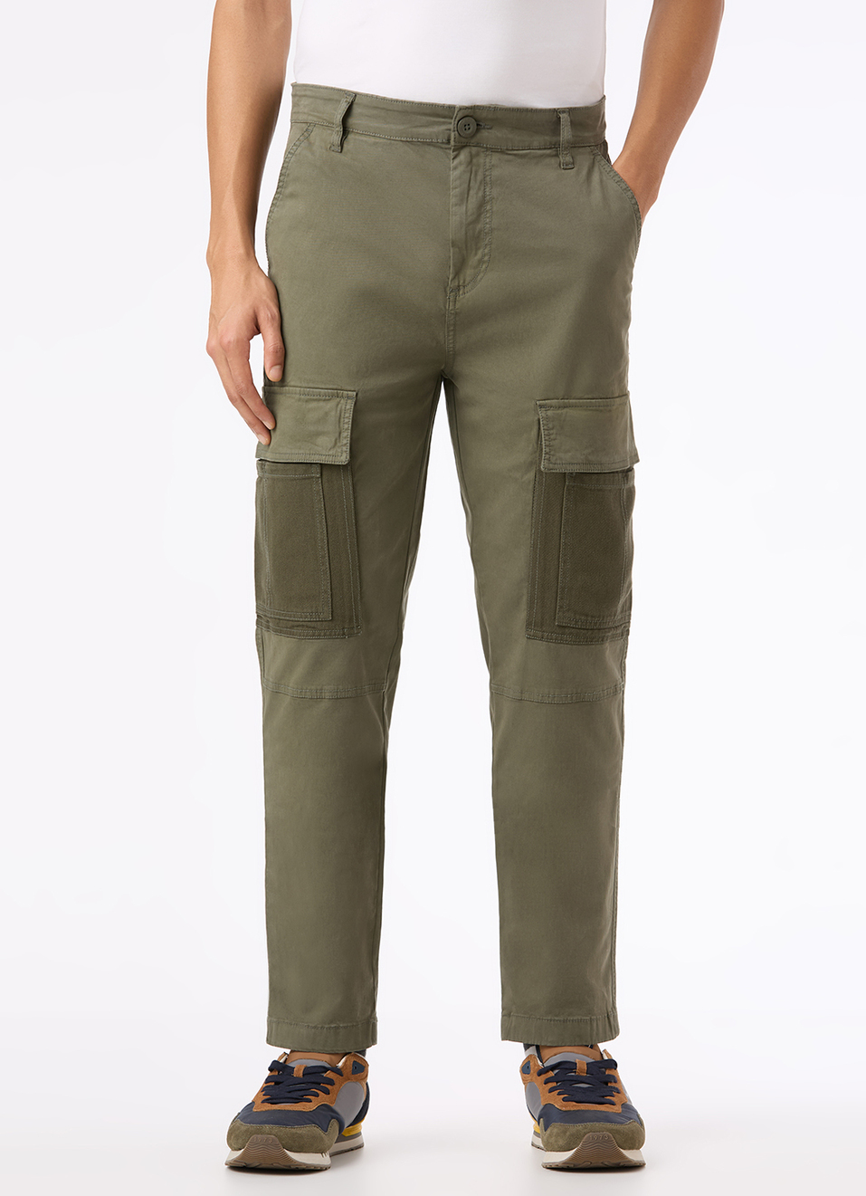 Men Green Overdyed Mid Rise Utility Stretch Cargo Pants, , large image number 1