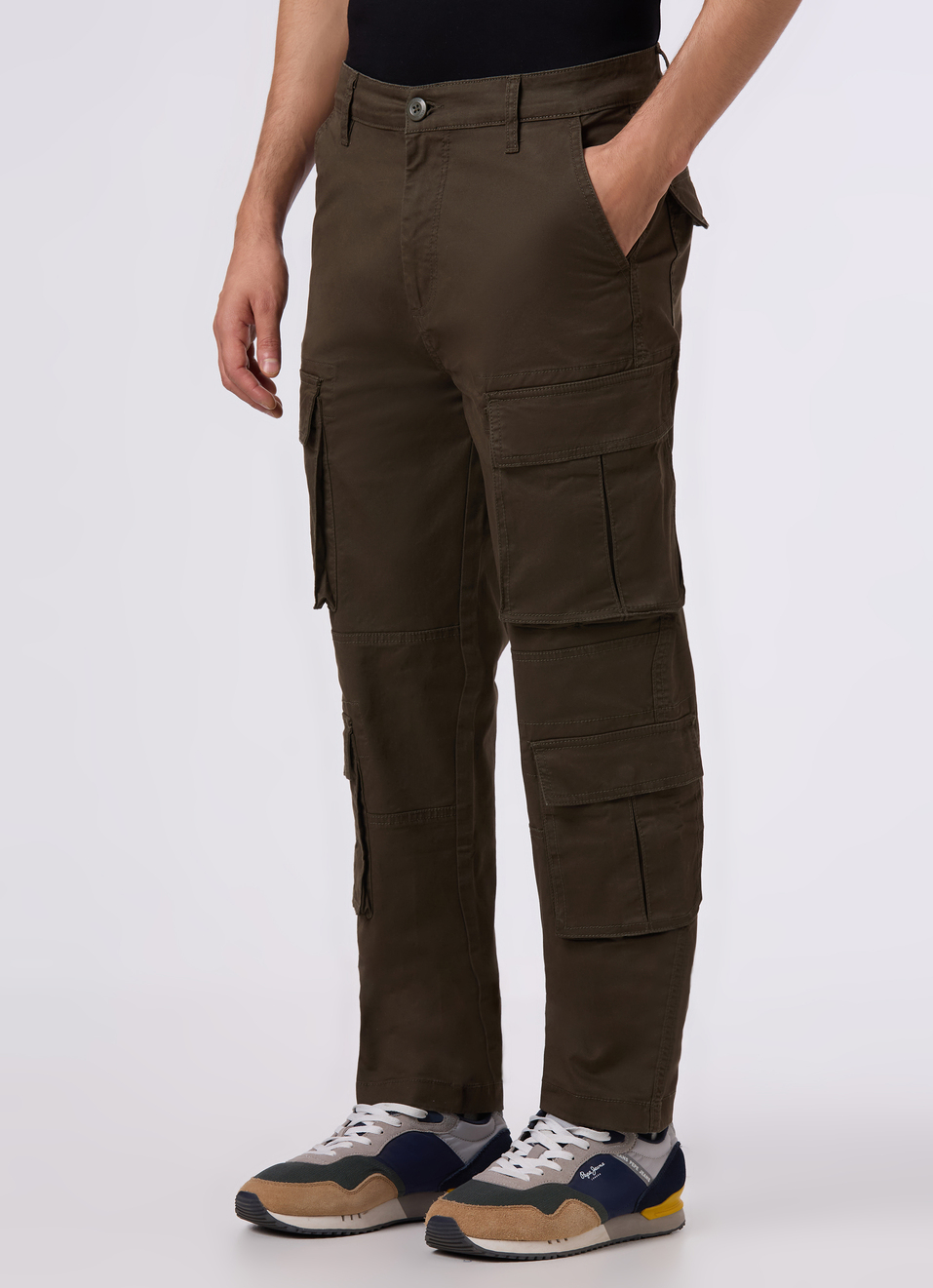 Men Dark Olive Multi-pocket Utility Design Cargo Pants, , large image number 3