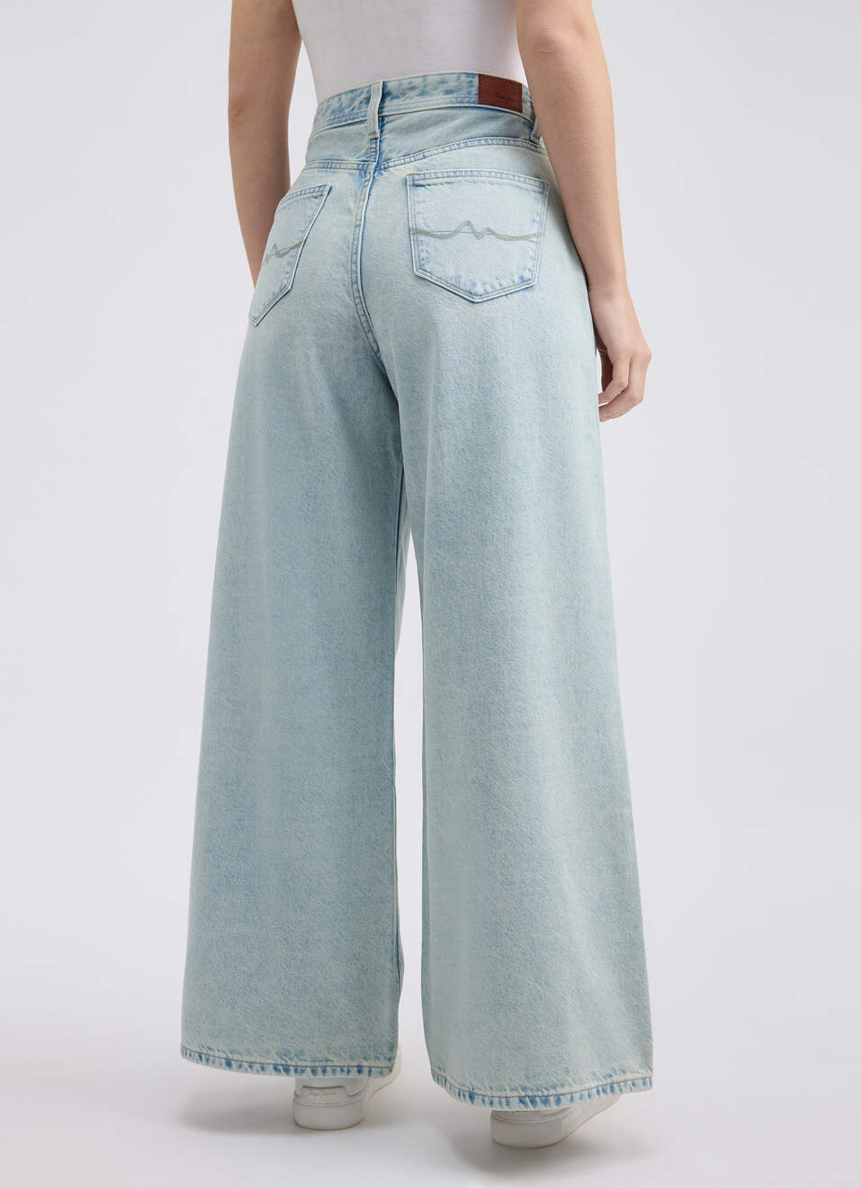 Men White Mid Rise Overdyed Stretch Cargos, , large image number 2