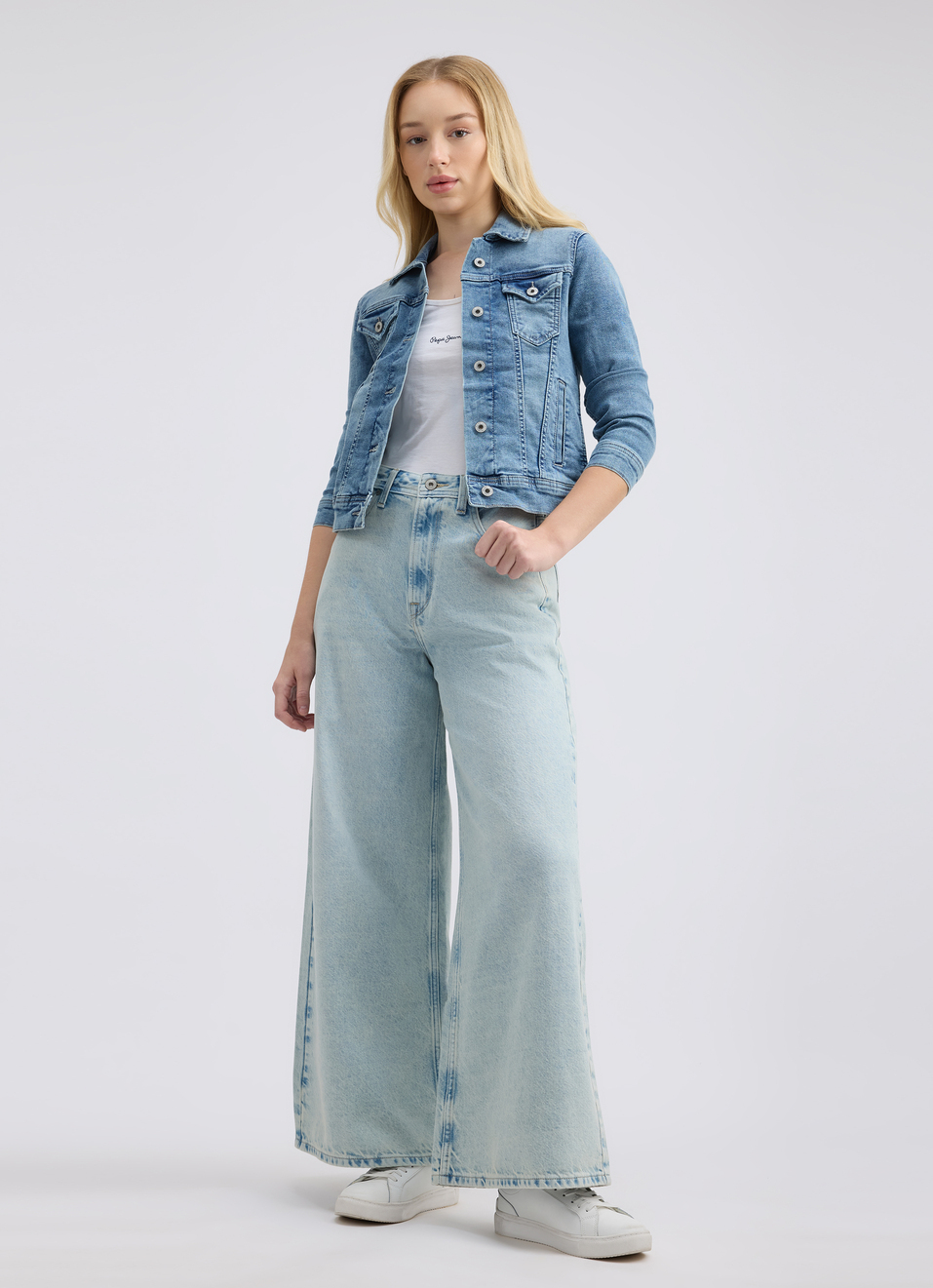 Men White Mid Rise Overdyed Stretch Cargos, , large image number 0