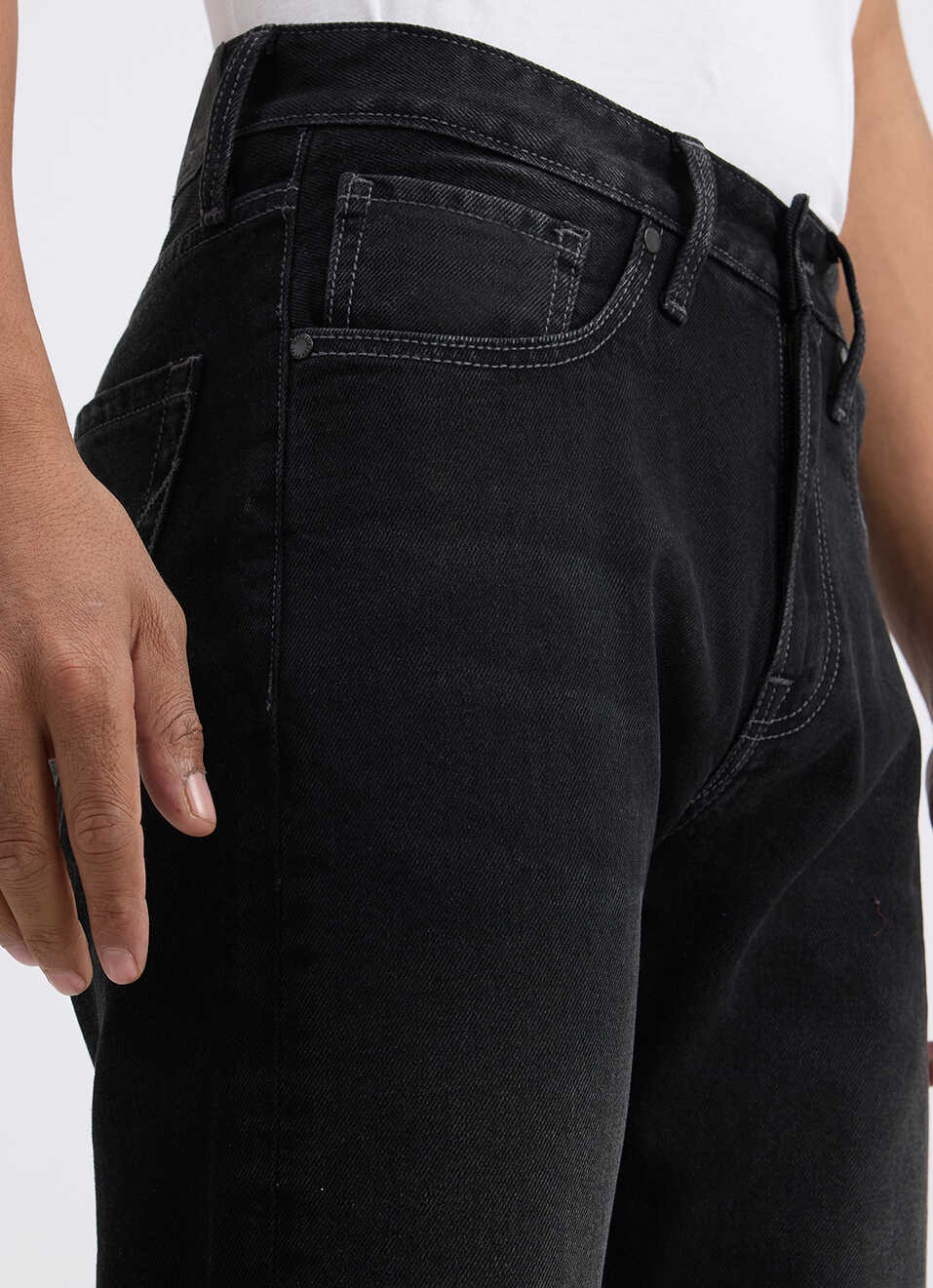 Men Green Mid Rise Over Dyed Stretch Cargos, , large image number 4