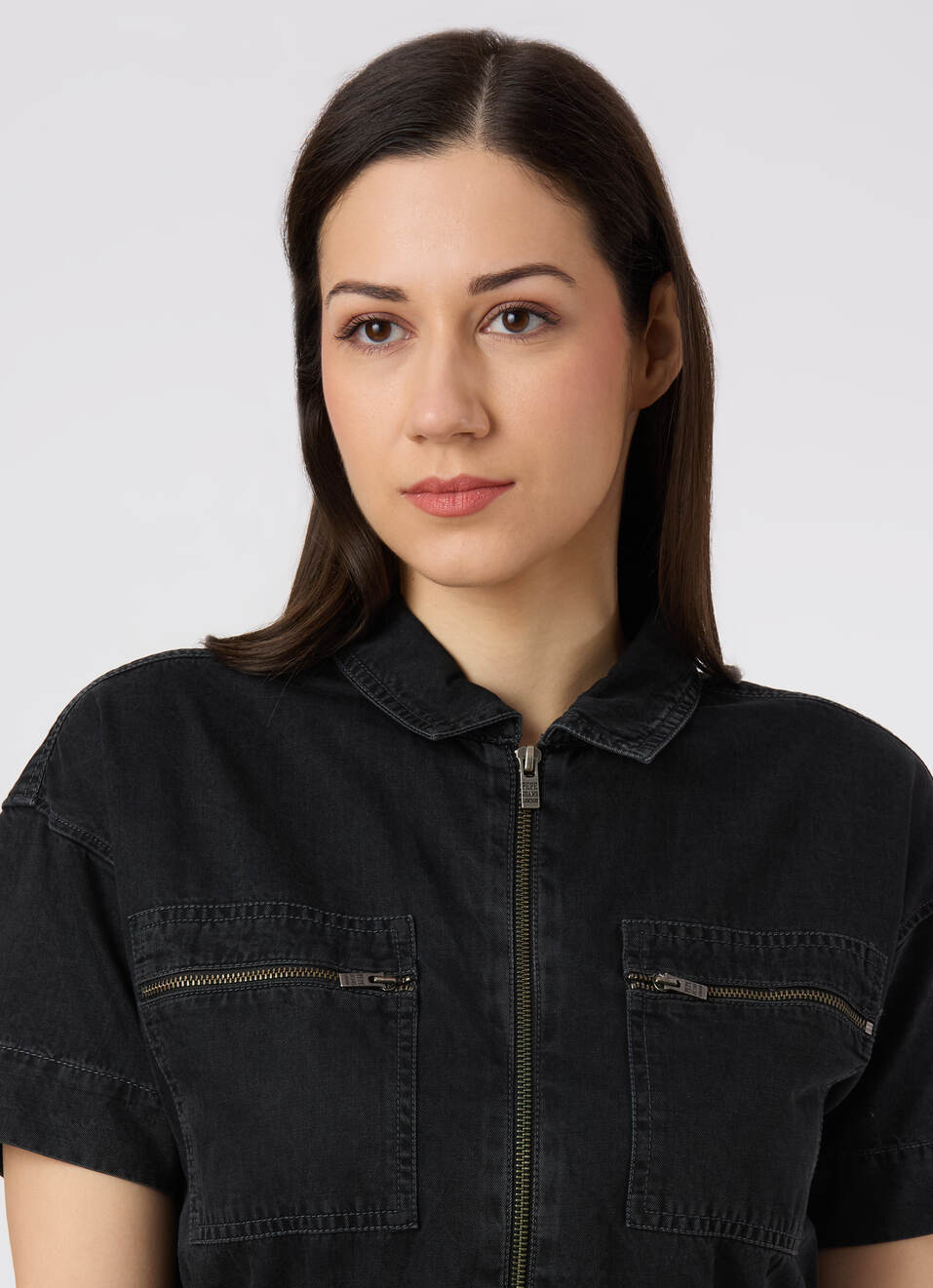 Women Black Denim Utility Dress With Zip Front And Cargo Pockets, , large image number 4