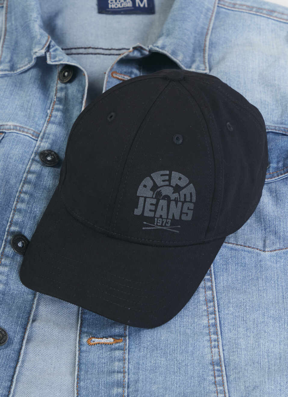 Men Black Baseball Cap With Monochrome Logo, , large image number 3