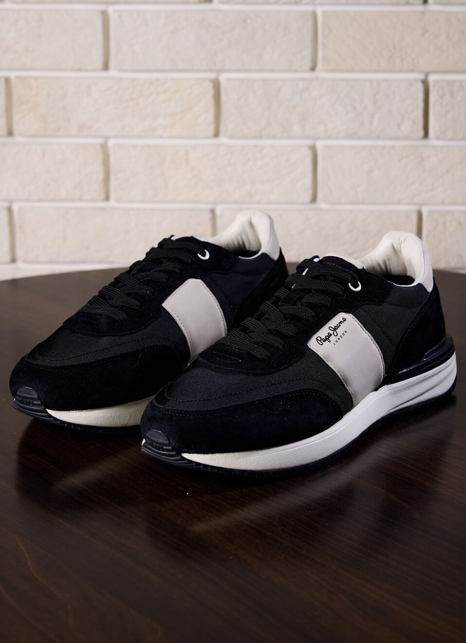 Black Anti-skid Fashion Sneakers, , large image number 0