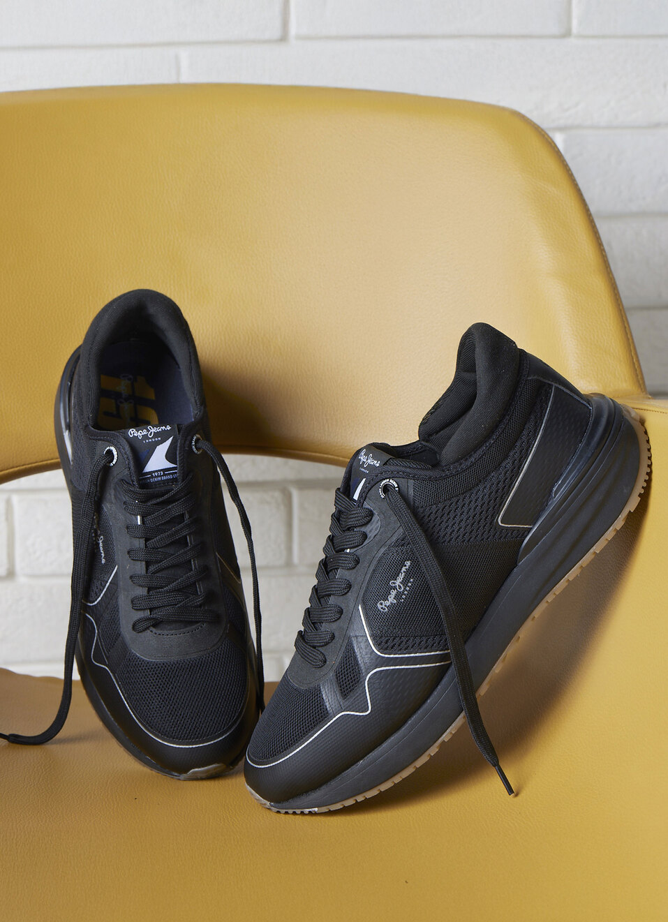 Black Anti-skid Fashion Sneakers, , large image number 0