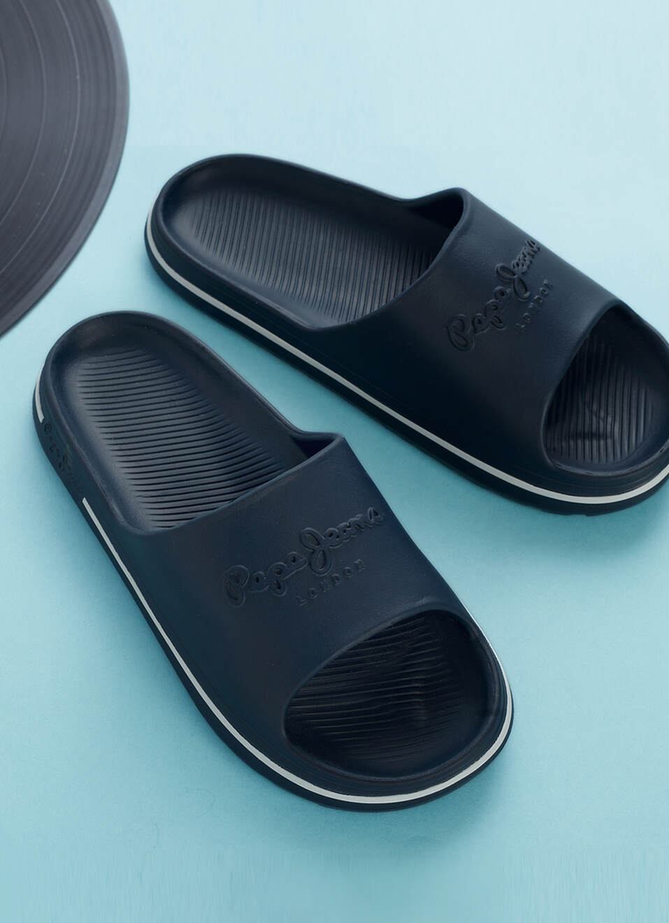 Men Navy Classic Logo Lightweight Slides, , large image number 0