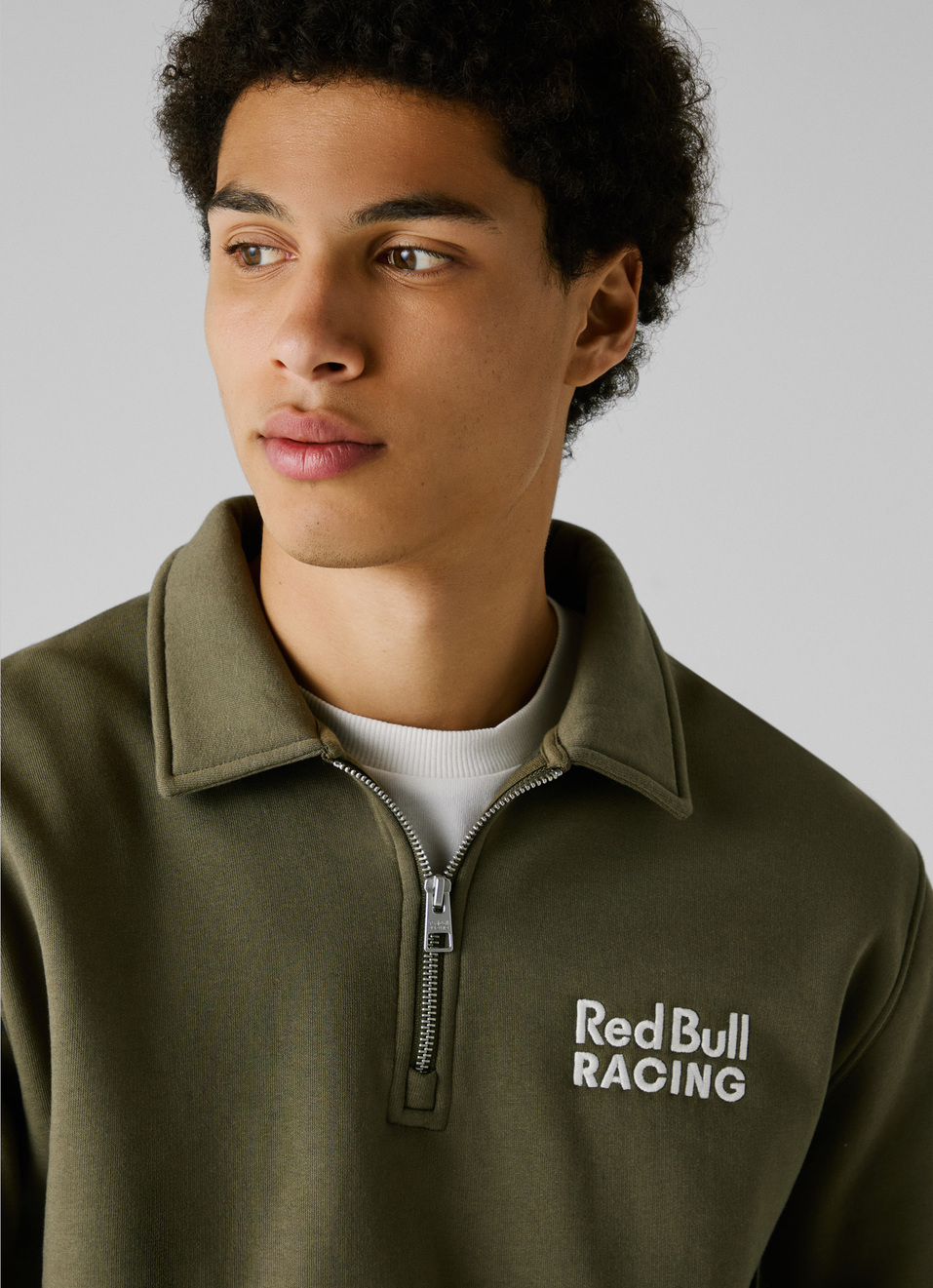 Red Bull Racing X Pepe Jeans Green Comfort Fit Half Zip Sweatshirt, , large image number 4