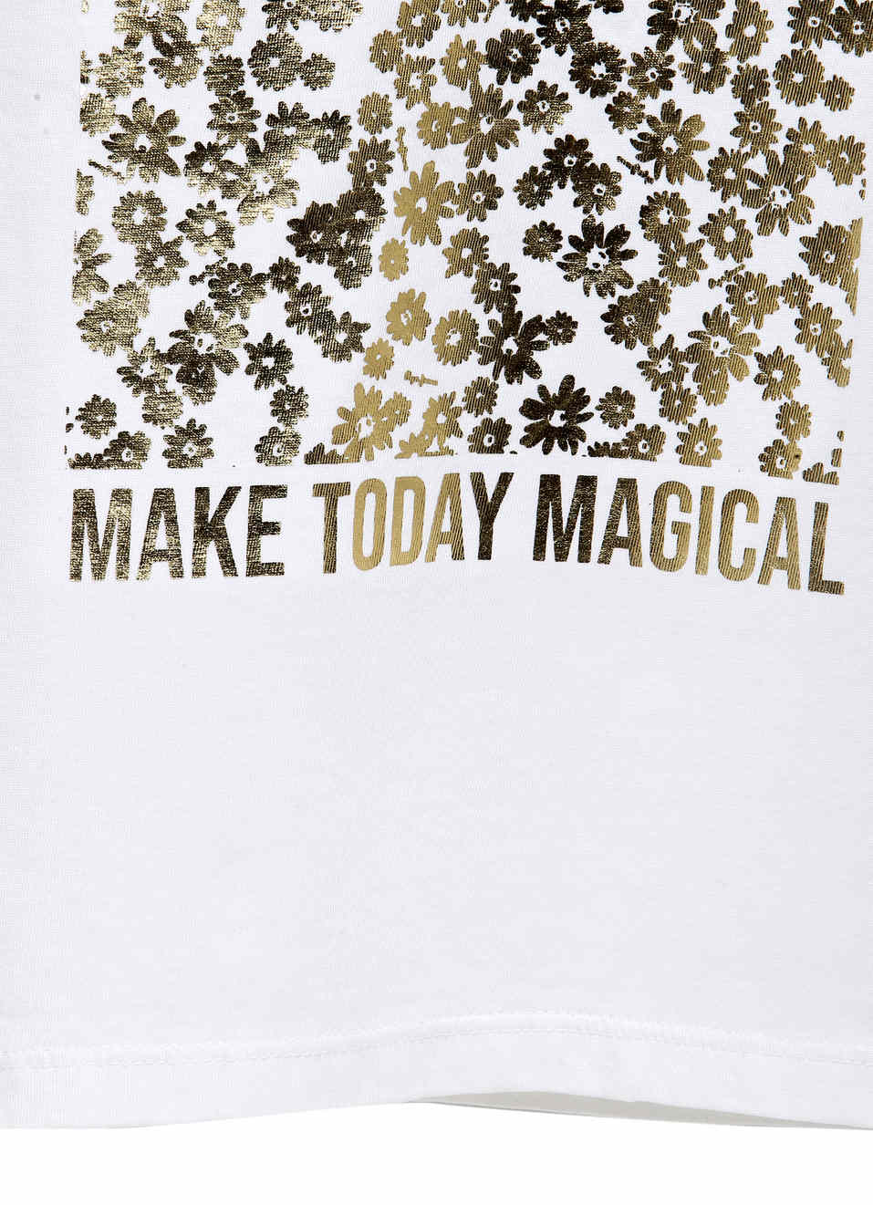 Cynthia Foil Printed Graphic T-Shirt, , large image number 3