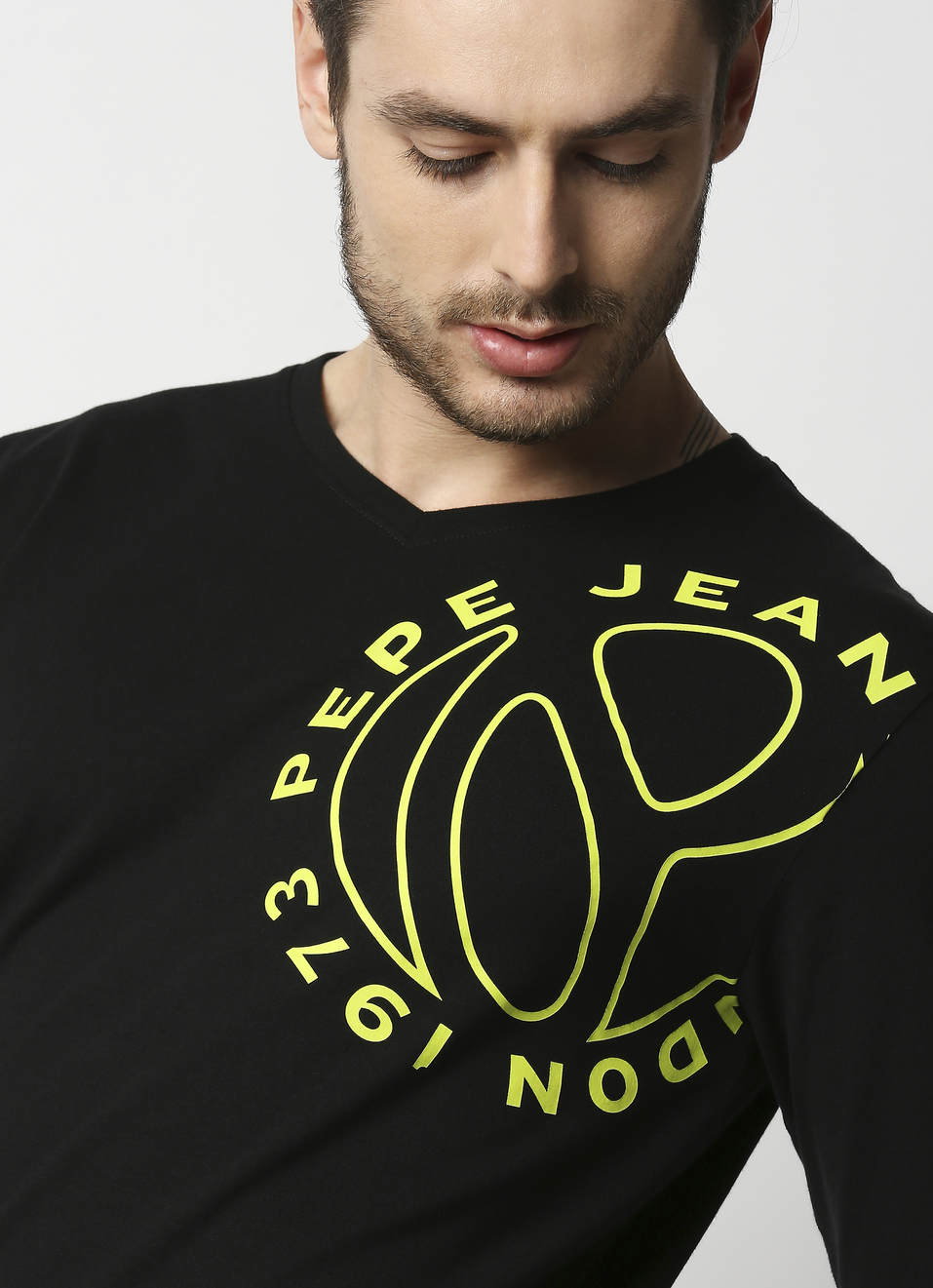 Almanzo Graphic Printed Stretch Tshirt, , large image number 0