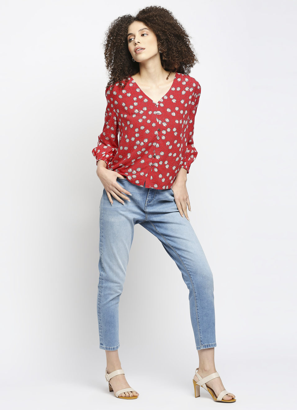 Brigette Ditsy Print Blouse With Shell Button, , large image number 3