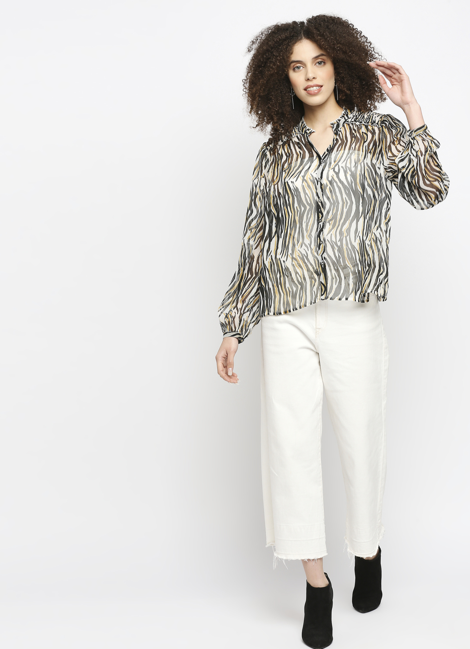 Madeline Animal Print Blouse With Shoulder Stitch Details, , large image number 3