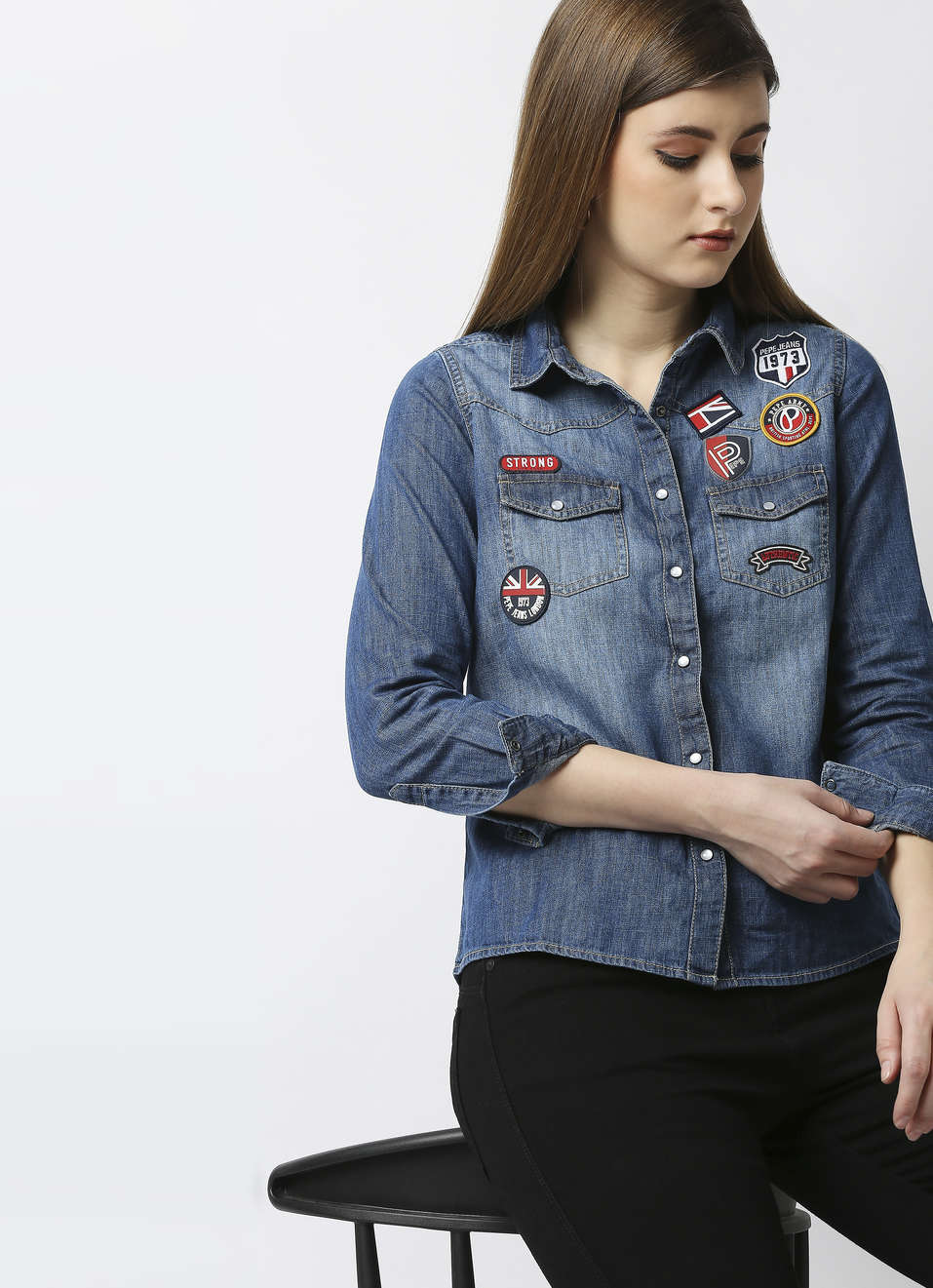 KOHIMO Badge applique denim shirt, , large image number 2