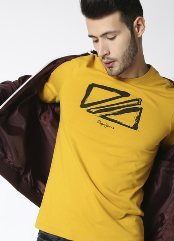 Flyer Graphic Printed Tee