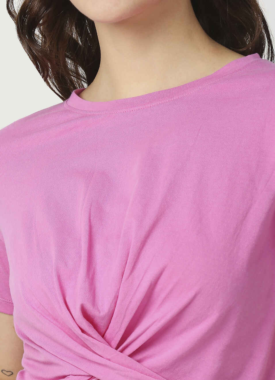 Alfie Hem Twist Crop T-shirt, , large image number 4