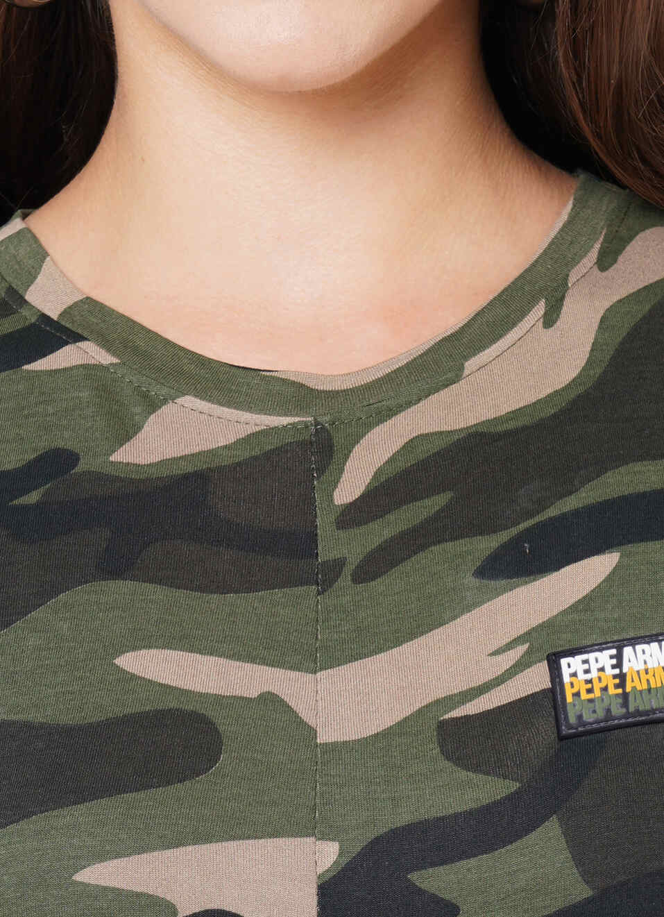 Charlotte Hem Twist T-Shirt, , large image number 3