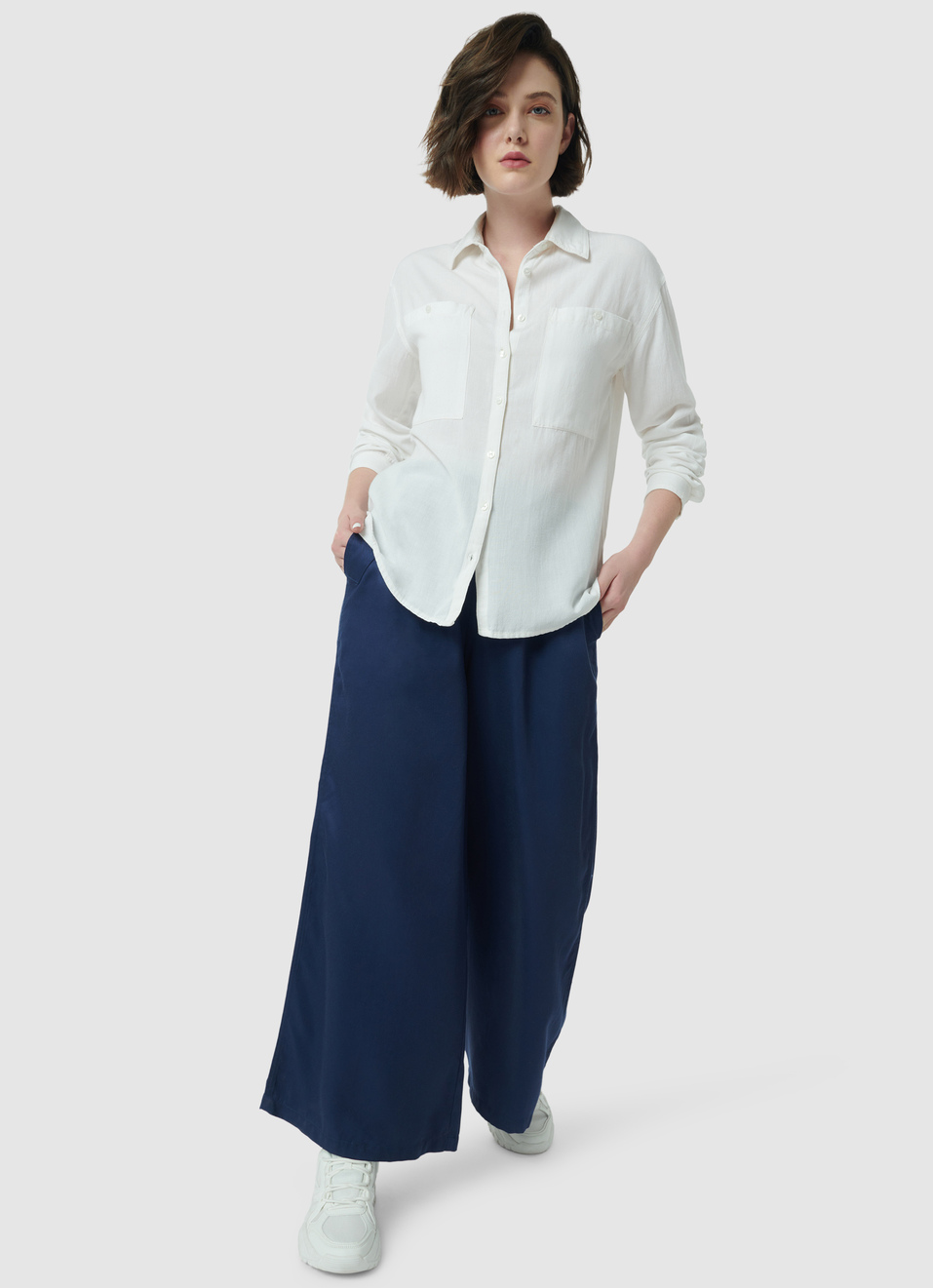 Big Pockets Oversized Shirt, , large image number 5