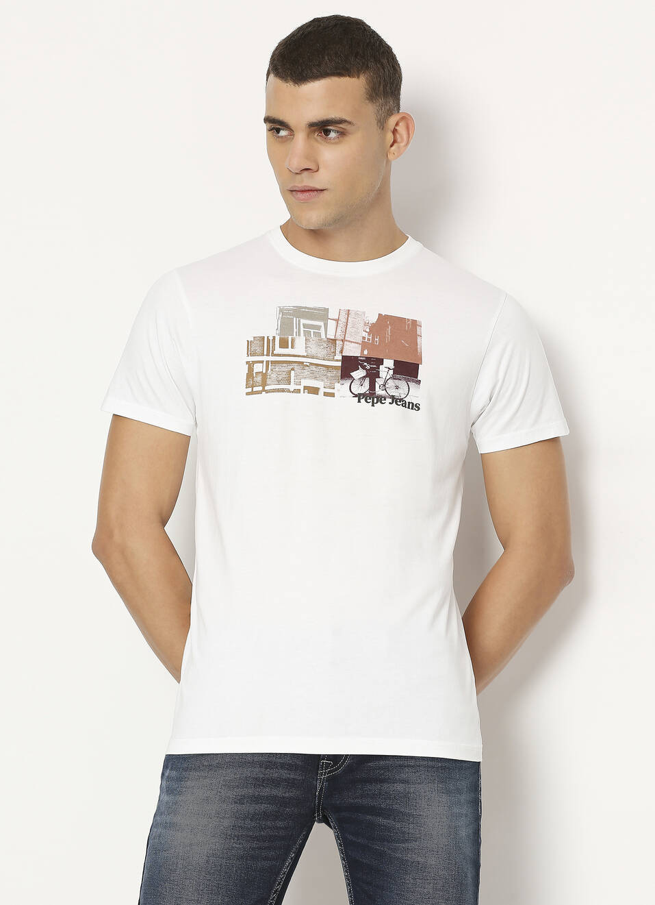 White Graphic Print Short Sleeve T-shirt, , large image number 0