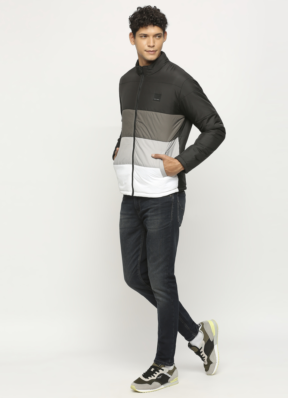 Black Colorblock Full Sleeve Puffer Jacket, , large image number 7