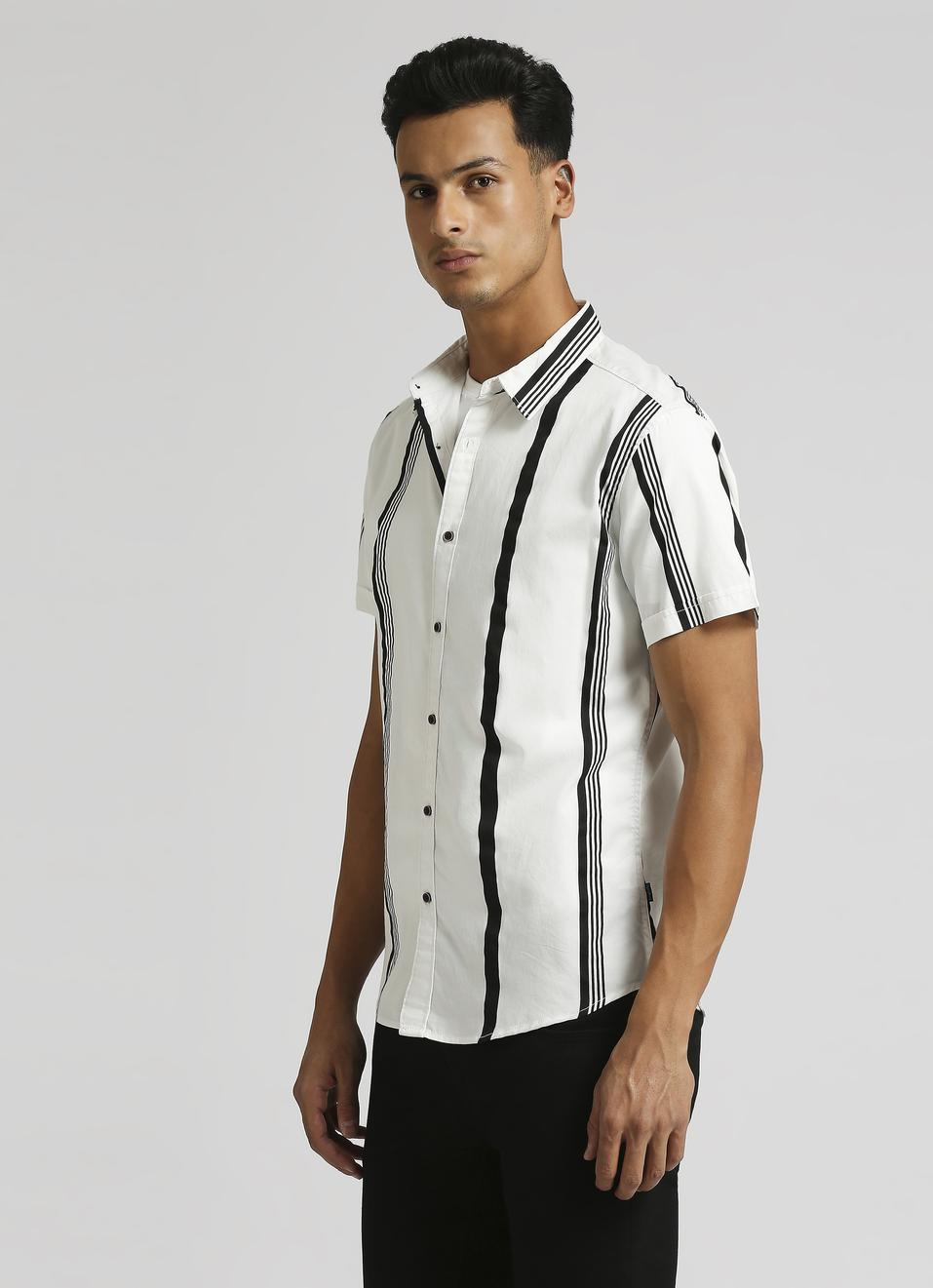 Navy Narrow Stripes Twill Short Sleeve Shirt, , large image number 3