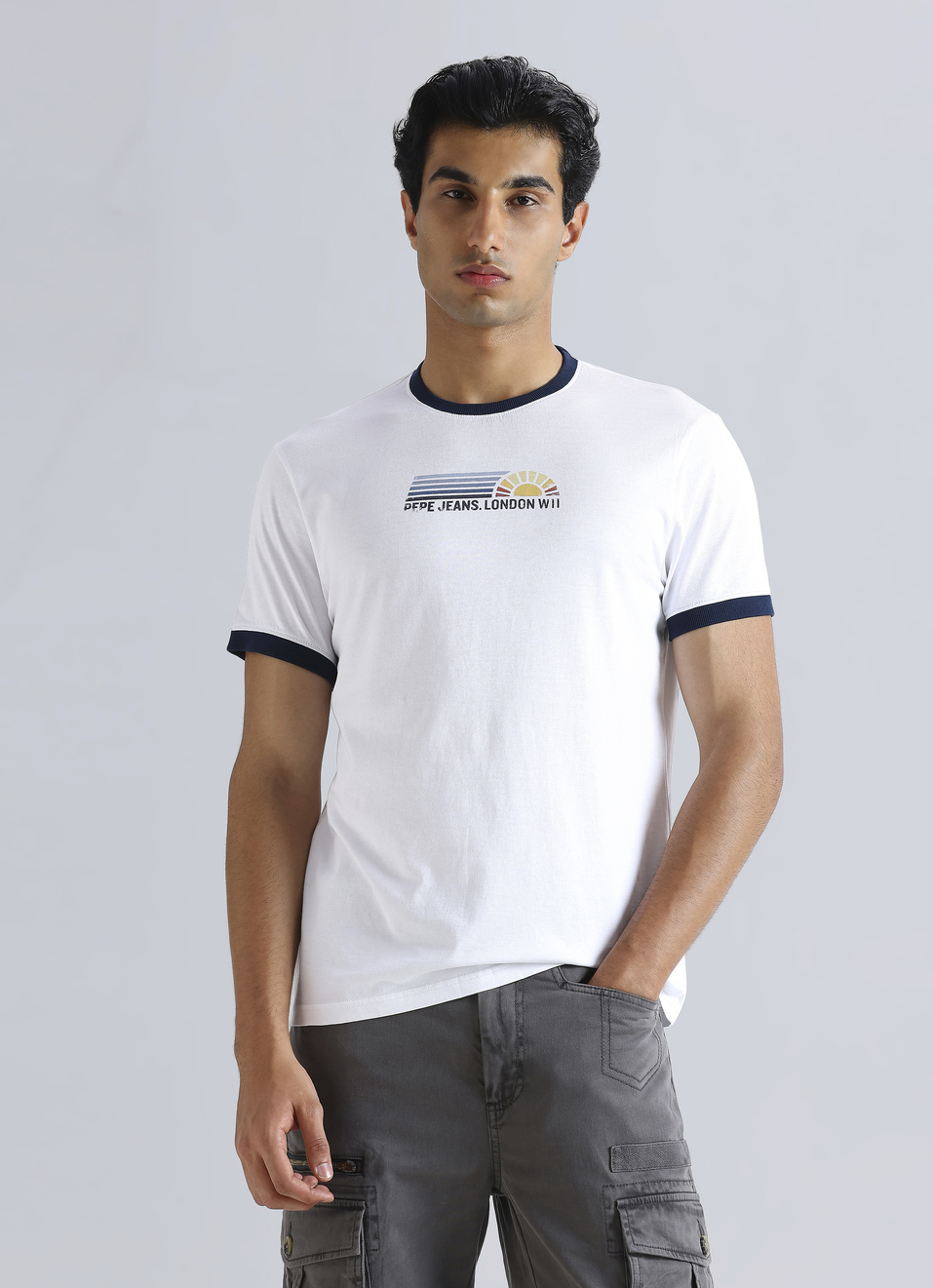 White Graphic Print Short Sleeve T-shirt, , large image number 1