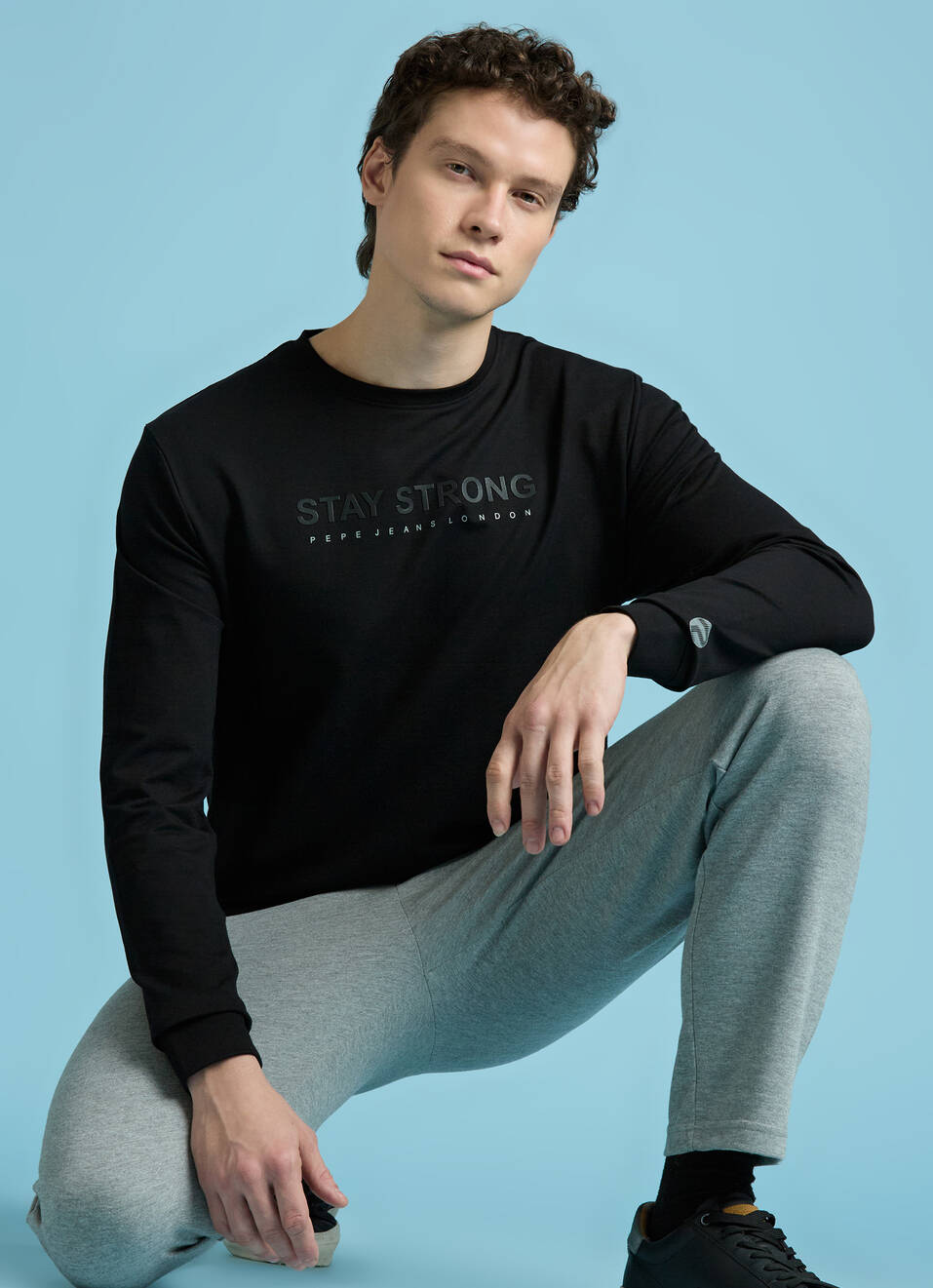 Black Full Sleeves Stretch Sweatshirt, , large image number 0
