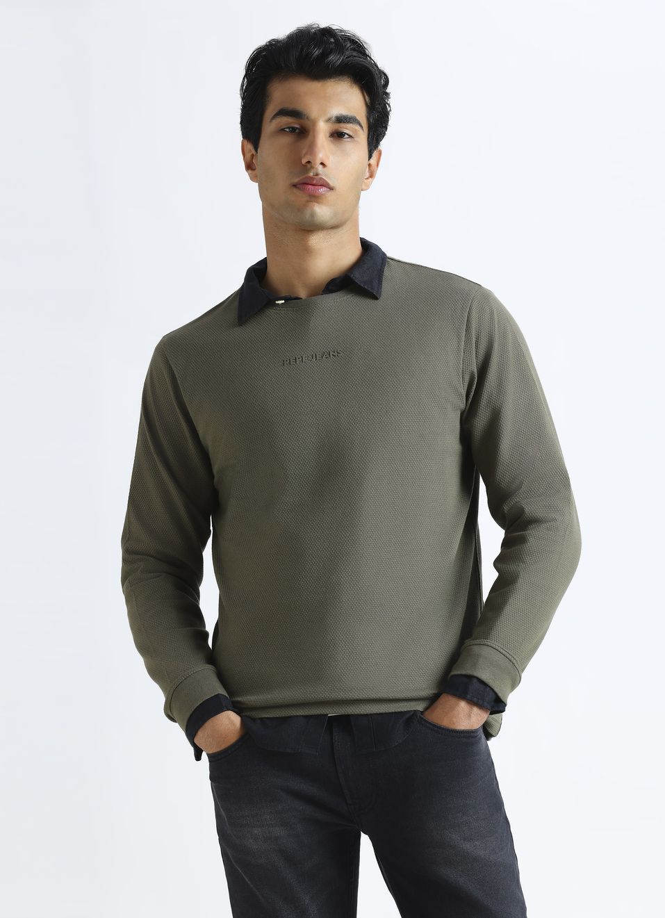 Green Graphic Print Full Sleeve T-shirt, , large image number 0