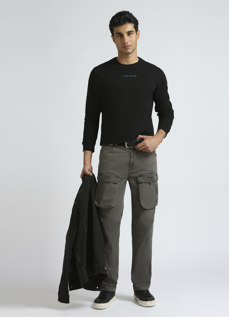 Black Graphic Print Full Sleeve T-shirt, , large image number 5