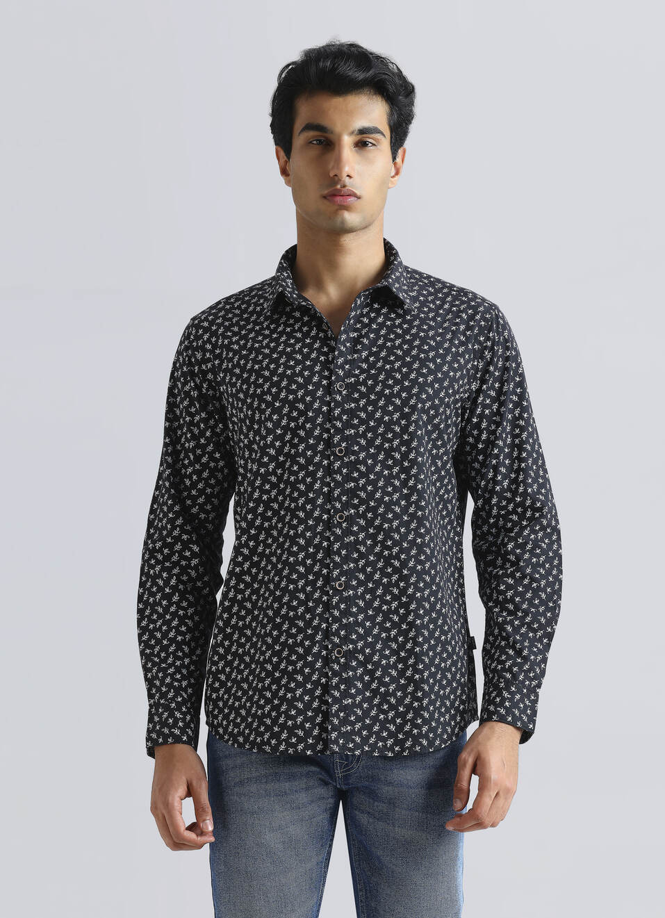 Black Leaf Print Full Sleeve Shirt, , large image number 1